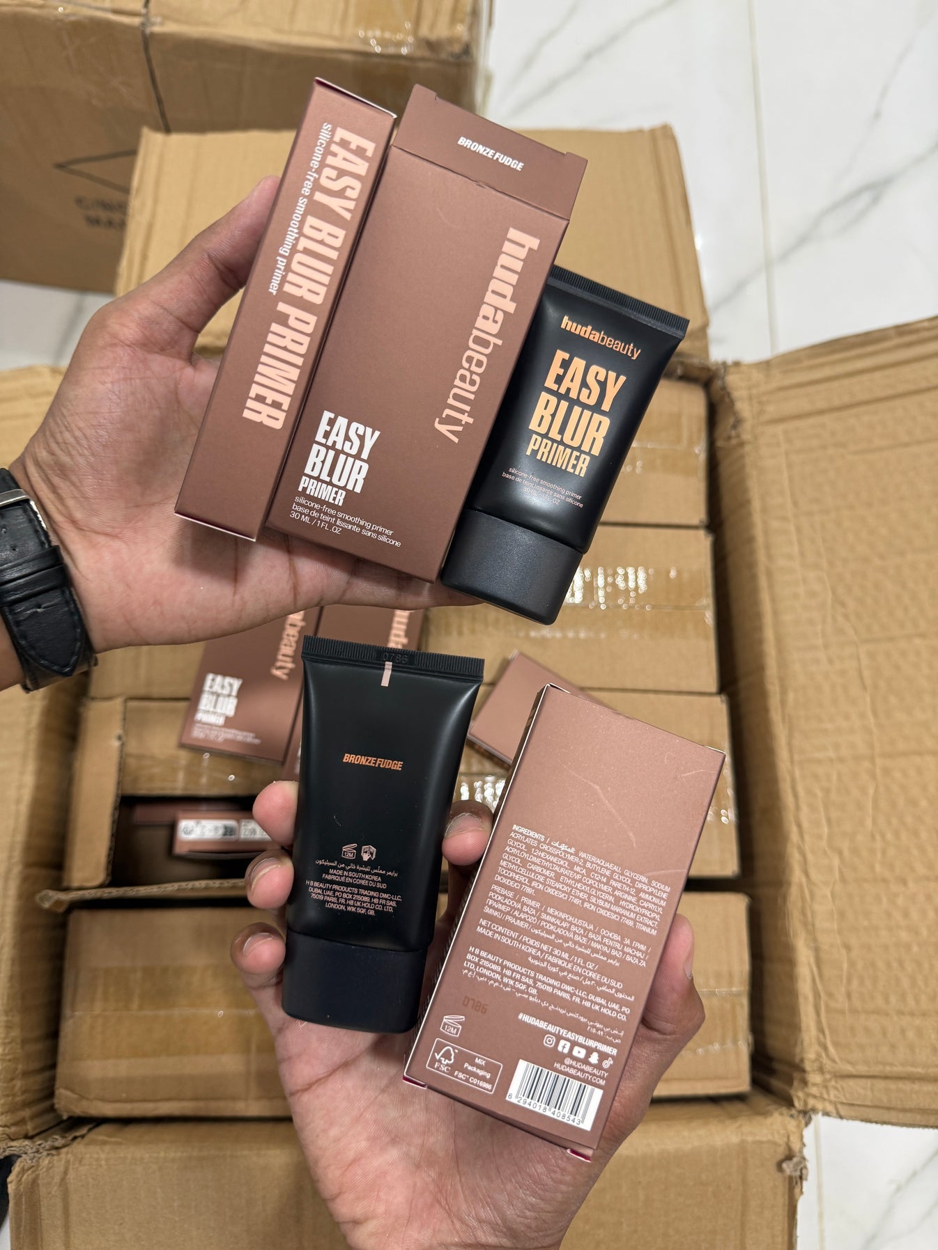 Huda Beauty Easy Blur Selicone - Free Smoothing Primer Bronze Fudge