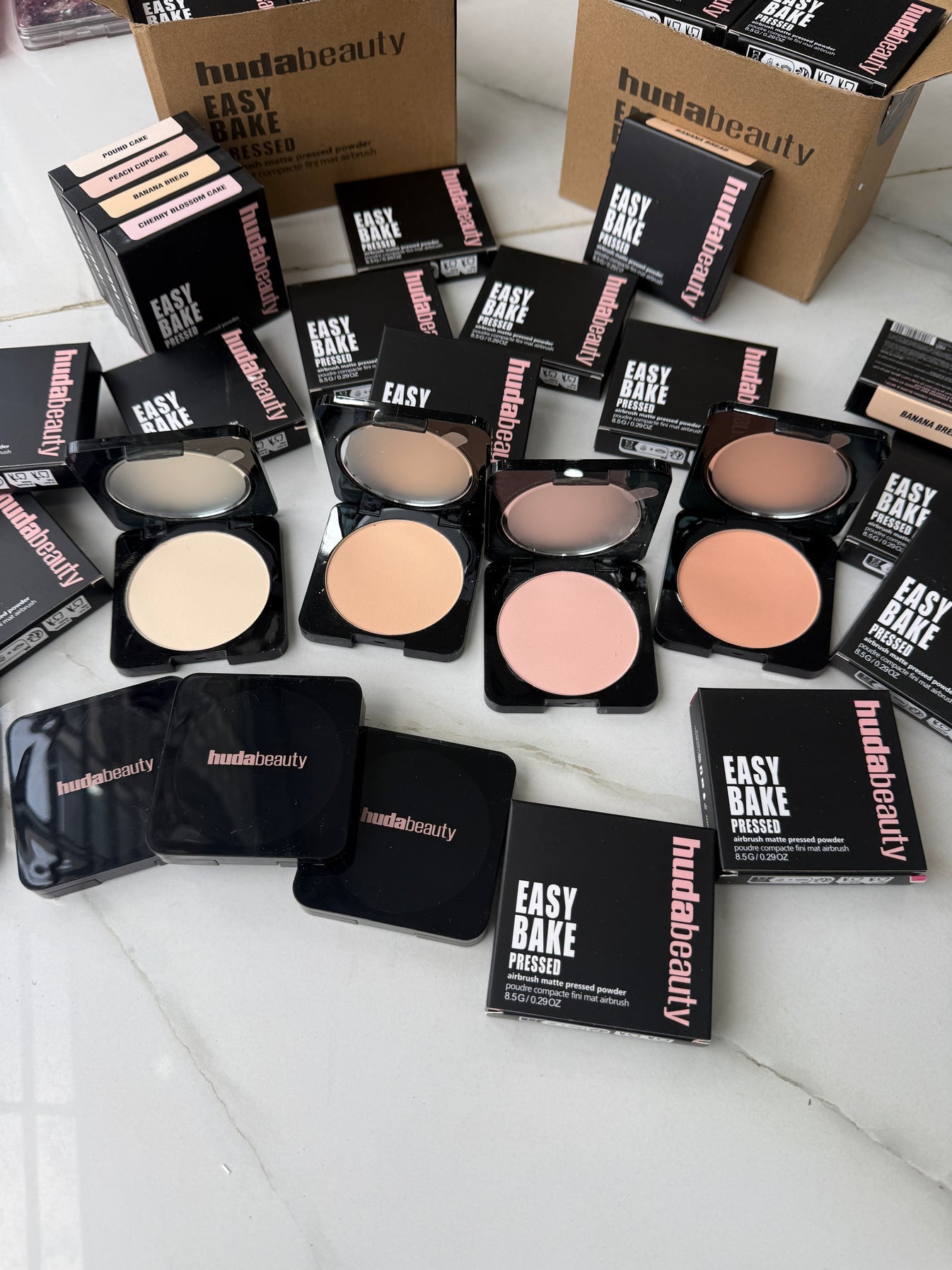 Easy bake pressed powder - huda beauty