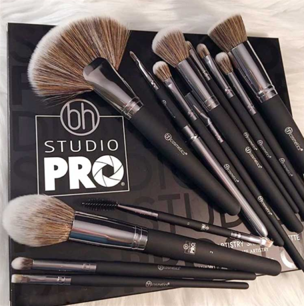 BH Cosmetics - Studio Pro 13 Piece Brush Set