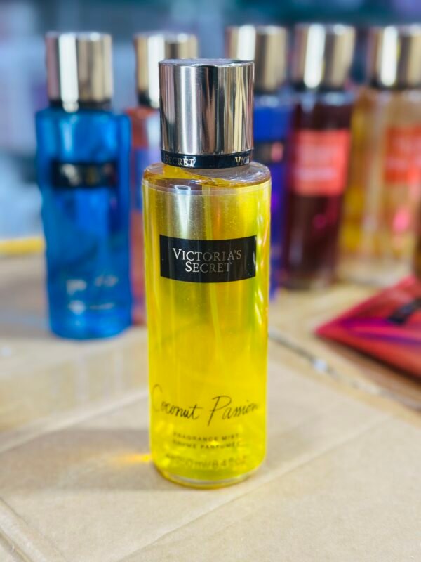 Victoria’s Secret Coconut Passion Fragrance Mist 250ML