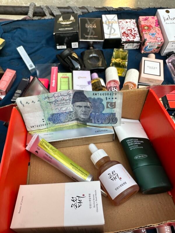 Ramzan dealor 02 skin care deal with 1000’eidi gift